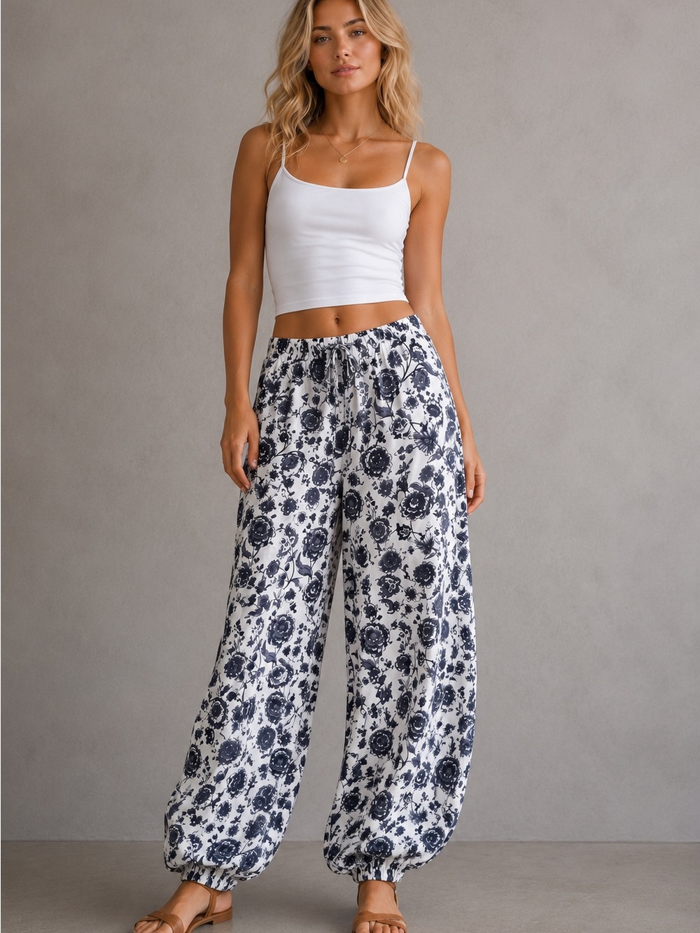 NWT Cupshe Women’s Satin Floral Jogger Pants Black White Drawstring Size S
